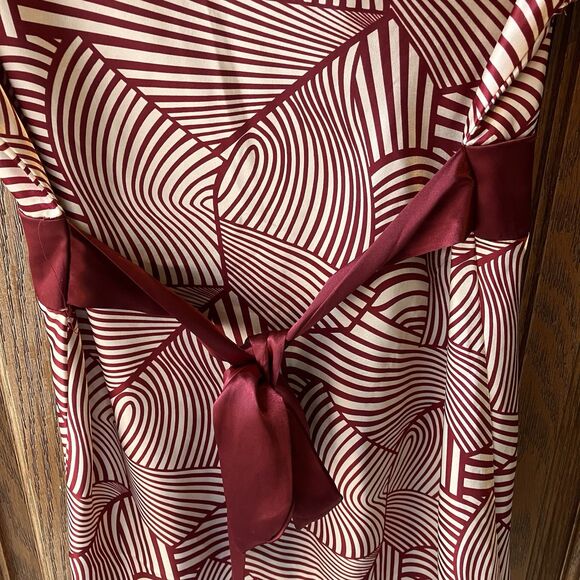VTG Julia Margaret Women's Red & White Empire Geometric Satin Tunic Blouse Sz M - Picture 6 of 7